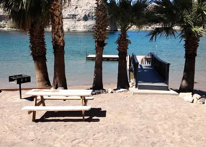 #2 Bedroom Cozy Suite, 1 Min Walk To The # Apartment Bullhead City